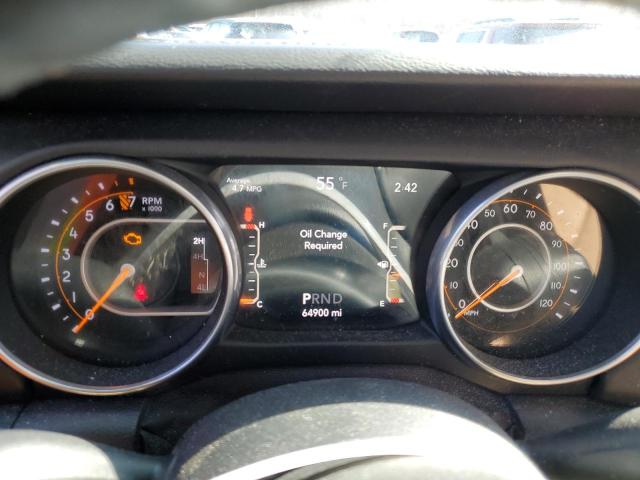 1C4HJXEG4JW174408 - 2018 JEEP WRANGLER U SAHARA WHITE photo 9