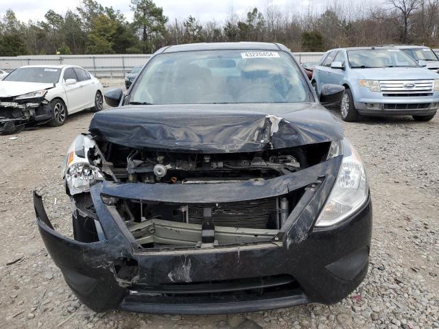 3N1CN7AP2HL824098 - 2017 NISSAN VERSA S BLACK photo 5