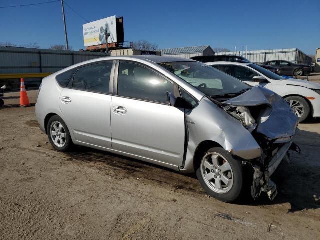 JTDKB20U377557813 - 2007 TOYOTA PRIUS SILVER photo 4