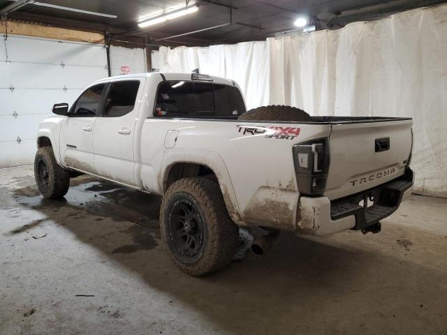 3TMDZ5BN8HM019675 - 2017 TOYOTA TACOMA DOUBLE CAB WHITE photo 2