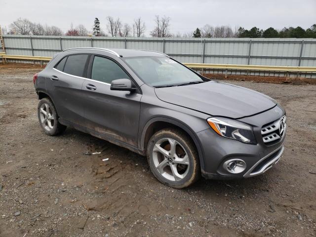 WDCTG4GB0JJ464385 - 2018 MERCEDES-BENZ GLA 250 4MATIC GRAY photo 4