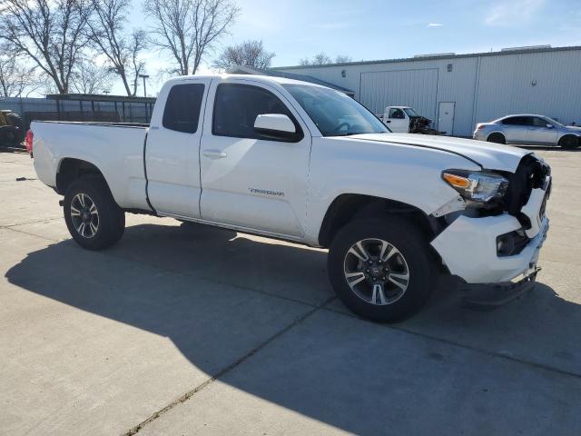 5TFRX5GN0GX070455 - 2016 TOYOTA TACOMA ACCESS CAB WHITE photo 4