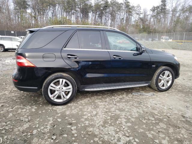 4JGDA5HB4CA095822 - 2012 MERCEDES-BENZ ML 350 4MATIC BLACK photo 3