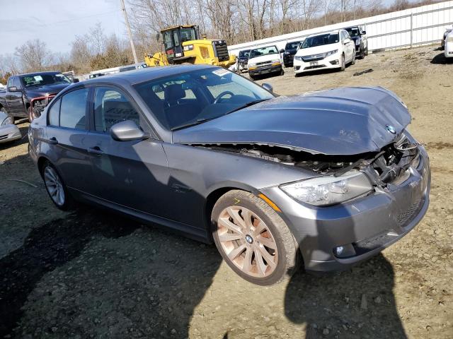 WBAPK5G58BNN26578 - 2011 BMW 3 SERIES XI SULEV SILVER photo 4