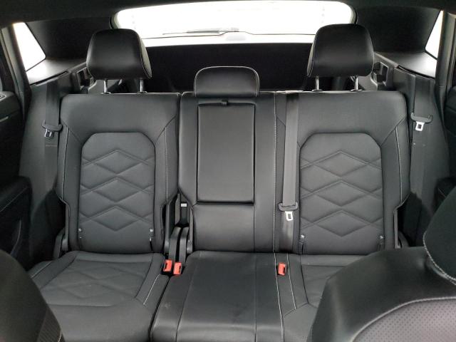 1V2WE2CA9RC218945 - 2024 VOLKSWAGEN ATLAS CROS SE BLACK photo 10