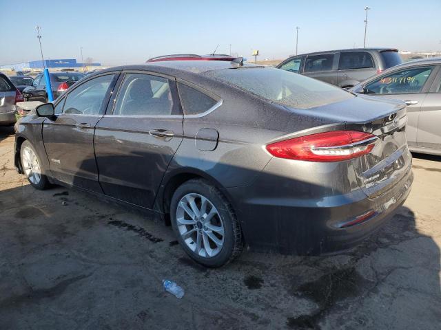 3FA6P0LU8KR103051 - 2019 FORD FUSION SE GRAY photo 2