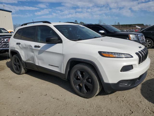 1C4PJLAB5HW561509 - 2017 JEEP CHEROKEE SPORT WHITE photo 4