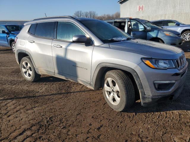 3C4NJCBB7JT140442 - 2018 JEEP COMPASS LATITUDE GRAY photo 4