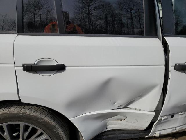 SALMP1E4XBA330412 - 2011 LAND ROVER RANGE ROVE AUTOBIOGRAPHY WHITE photo 11