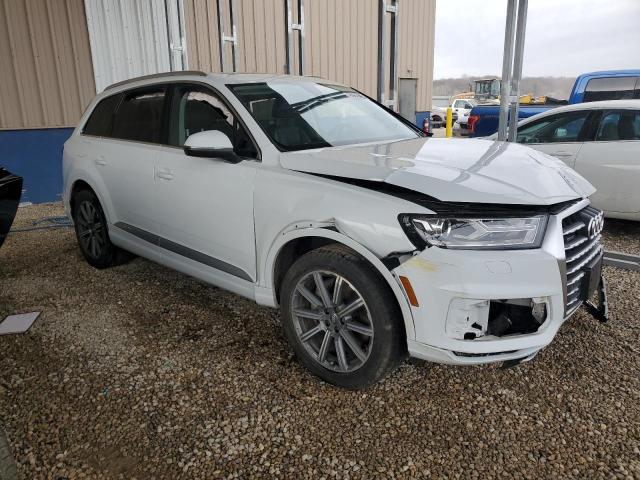 WA1LHAF7XJD047928 - 2018 AUDI Q7 PREMIUM PLUS WHITE photo 4