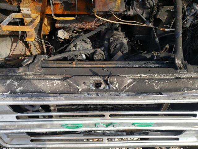 1GTHP32KXJ3504084 - 1988 GMC VALUE VAN P3500 BURN photo 11