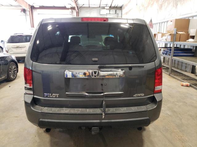 5FNYF4H24BB007665 - 2011 HONDA PILOT LX GRAY photo 6