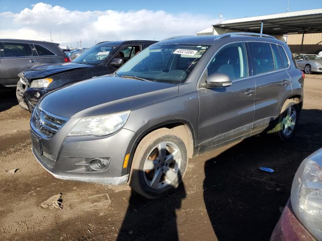 WVGAV7AX0AW531557 - 2010 VOLKSWAGEN TIGUAN S GRAY photo 1