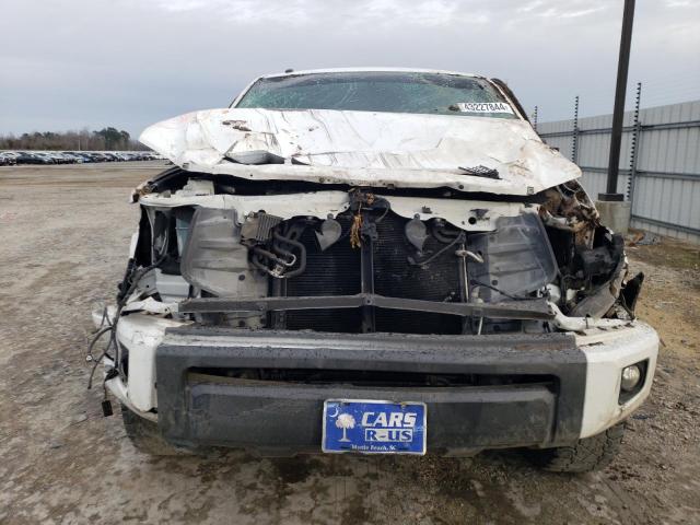 5TFUW5F18FX437466 - 2015 TOYOTA TUNDRA DOUBLE CAB SR/SR5 WHITE photo 5