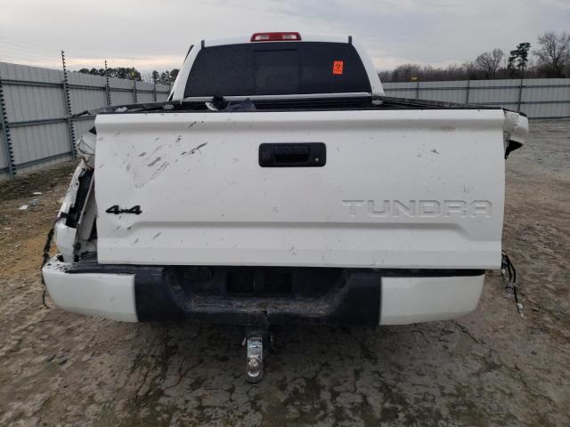 5TFUW5F18FX437466 - 2015 TOYOTA TUNDRA DOUBLE CAB SR/SR5 WHITE photo 6
