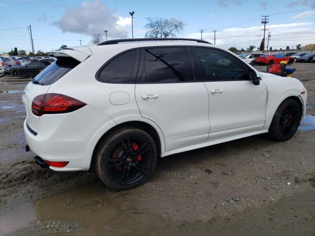 WP1AD2A22ELA72360 - 2014 PORSCHE CAYENNE GTS WHITE photo 3