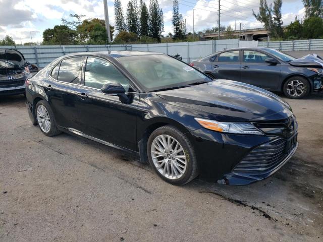 4T1B11HK5JU107486 - 2018 TOYOTA CAMRY L BLACK photo 4