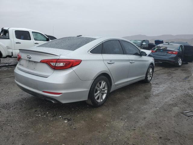 5NPE24AF4GH366535 - 2016 HYUNDAI SONATA SE SILVER photo 3