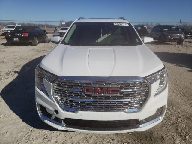 3GKALXEG1PL147293 - 2023 GMC TERRAIN DENALI WHITE photo 5