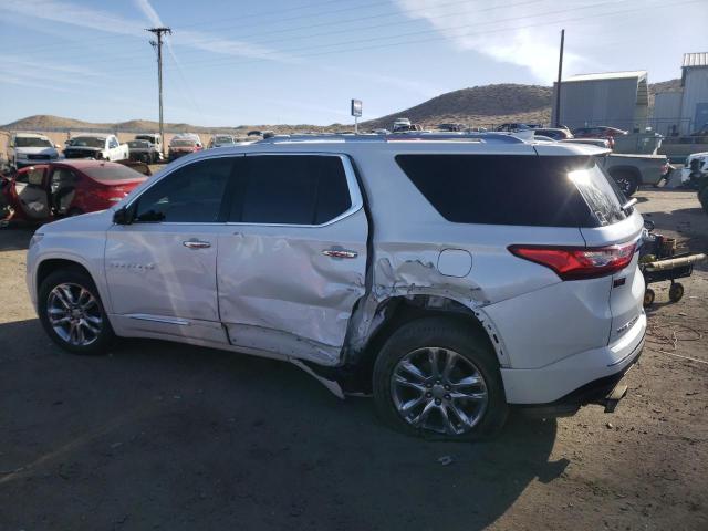 1GNEVKKWXJJ230362 - 2018 CHEVROLET TRAVERSE HIGH COUNTRY WHITE photo 2