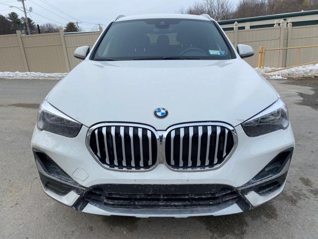 WBXJG9C08L5R82418 - 2020 BMW X1 XDRIVE28I WHITE photo 7