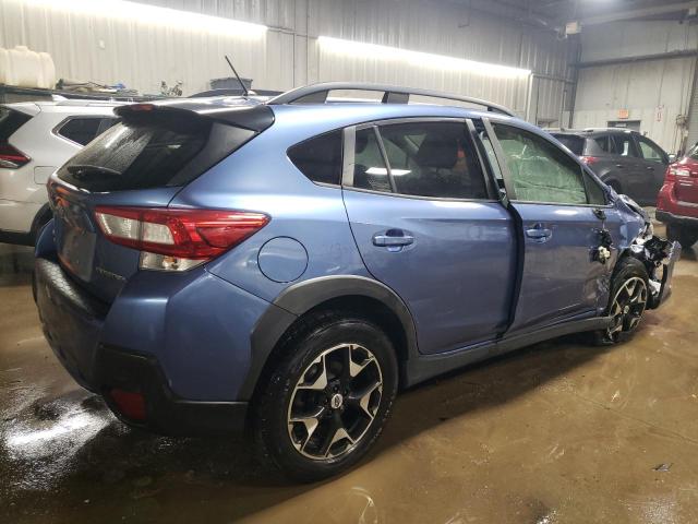 JF2GTAAC7J9274945 - 2018 SUBARU CROSSTREK BLUE photo 3