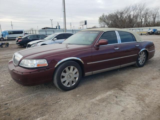 1LNHM83W24Y629090 - 2004 LINCOLN TOWN CAR ULTIMATE RED photo 1
