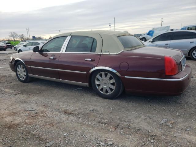 1LNHM83W24Y629090 - 2004 LINCOLN TOWN CAR ULTIMATE RED photo 2