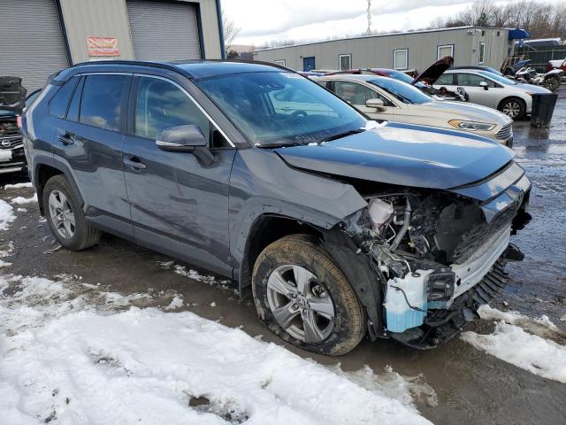 2T3P1RFV1PC391007 - 2023 TOYOTA RAV4 XLE GRAY photo 4