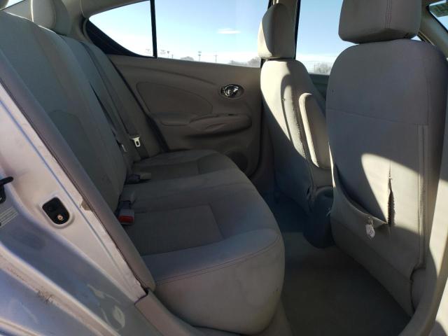 3N1CN7AP0EL842904 - 2014 NISSAN VERSA S SILVER photo 10