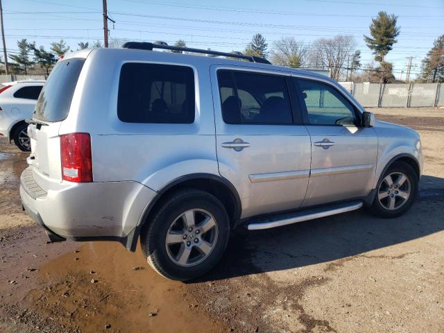 5FNYF4H68AB023482 - 2010 HONDA PILOT EXL SILVER photo 3