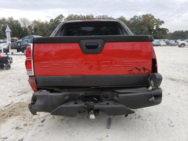 3GNEC13T03G212591 - 2003 CHEVROLET AVALANCHE C1500 RED photo 6