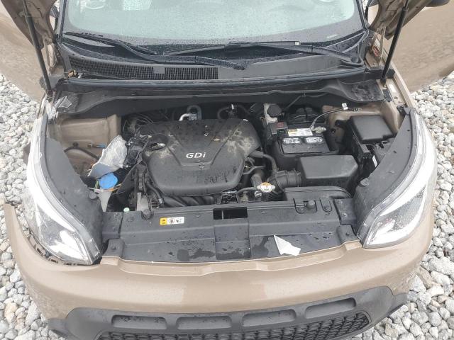 KNDJN2A28F7201517 - 2015 KIA SOUL TAN photo 12