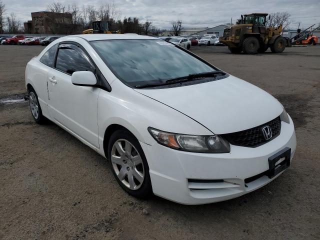 2HGFG1B68AH532768 - 2010 HONDA CIVIC LX WHITE photo 4