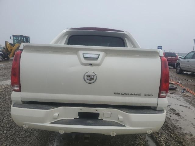 3GYFK62878G137657 - 2008 CADILLAC ESCALADE EXT WHITE photo 6