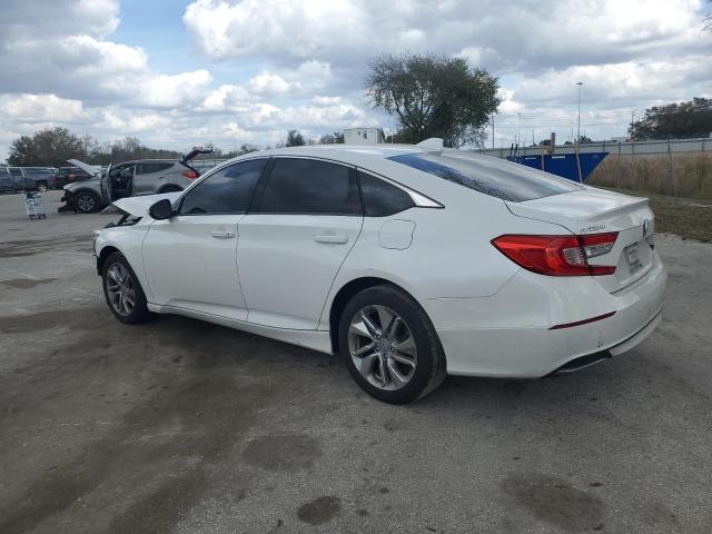 1HGCV1F14JA188202 - 2018 HONDA ACCORD LX WHITE photo 2