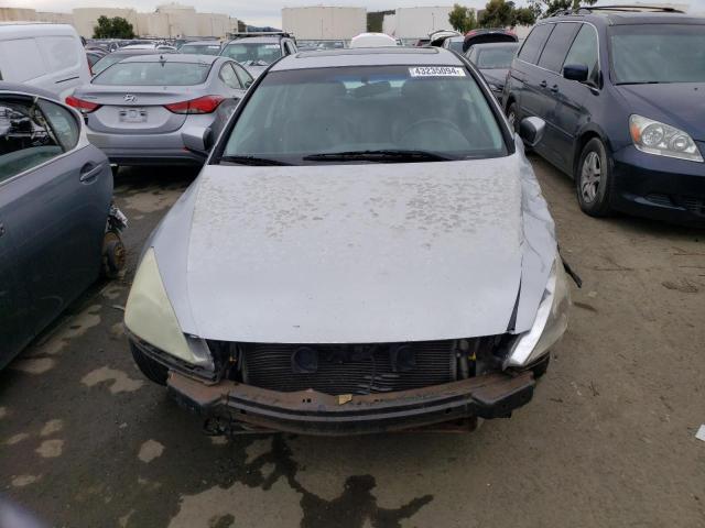 1HGCM66575A059282 - 2005 HONDA ACCORD EX SILVER photo 5