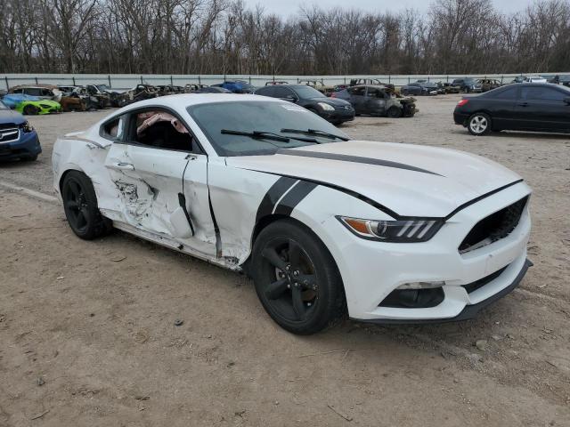 1FA6P8AM8F5352461 - 2015 FORD MUSTANG WHITE photo 4