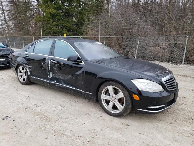 WDDNG8GBXAA327238 - 2010 MERCEDES-BENZ S 550 4MATIC BLACK photo 4