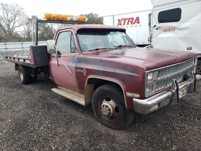 1GBHC34M6CV107932 - 1982 CHEVROLET C30 MAROON photo 4