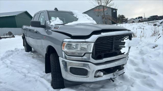 3C6UR5HJ1KG647515 - 2019 RAM 2500 TRADESMAN GRAY photo 4