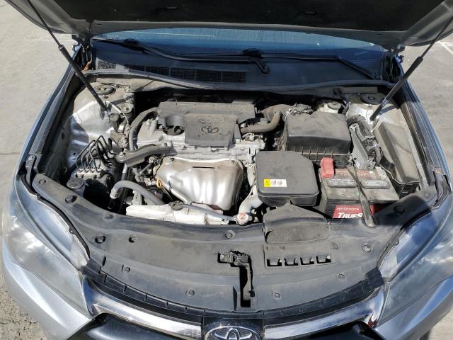 4T1BF1FK9HU360907 - 2017 TOYOTA CAMRY LE SILVER photo 11