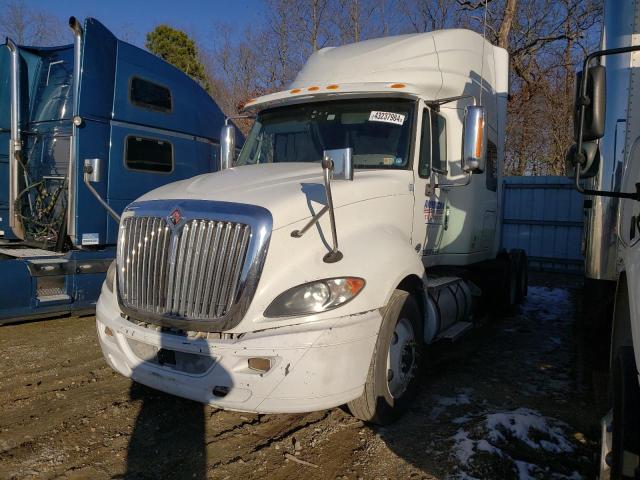 3HSDJSJR1DN117694 - 2013 INTERNATIONAL PROSTAR WHITE photo 2