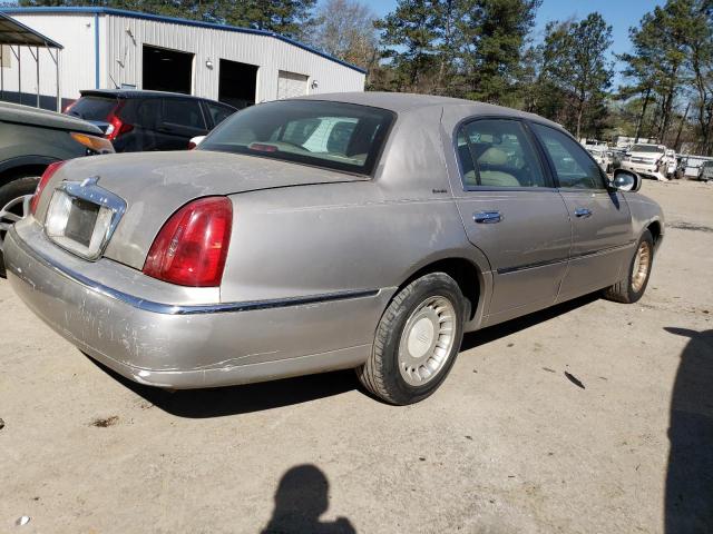 1LNHM81WXYY924219 - 2000 LINCOLN TOWN CAR EXECUTIVE BEIGE photo 3