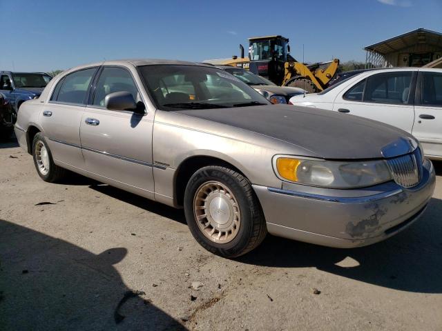 1LNHM81WXYY924219 - 2000 LINCOLN TOWN CAR EXECUTIVE BEIGE photo 4