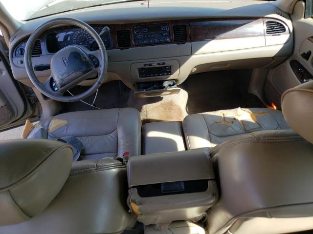 1LNHM81WXYY924219 - 2000 LINCOLN TOWN CAR EXECUTIVE BEIGE photo 8