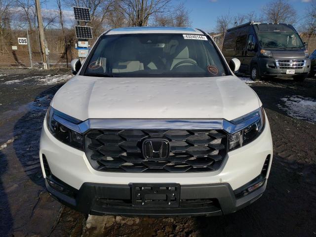 5FNYF8H5XPB033616 - 2023 HONDA PASSPORT EXL WHITE photo 5