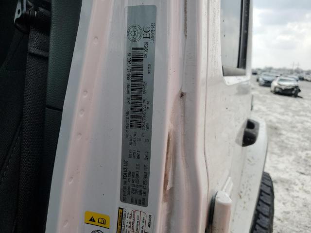 1C4HJXEG6KW576755 - 2019 JEEP WRANGLER U SAHARA WHITE photo 12