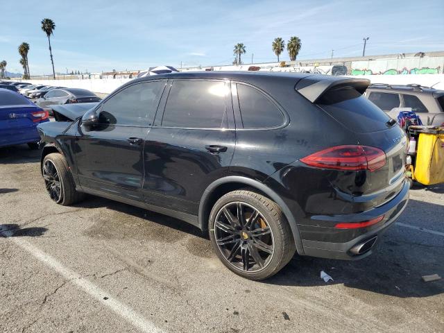 WP1AA2A23GLA05553 - 2016 PORSCHE CAYENNE BLACK photo 2