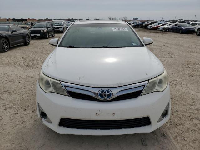 4T1BD1FK9CU056863 - 2012 TOYOTA CAMRY HYBRID WHITE photo 5